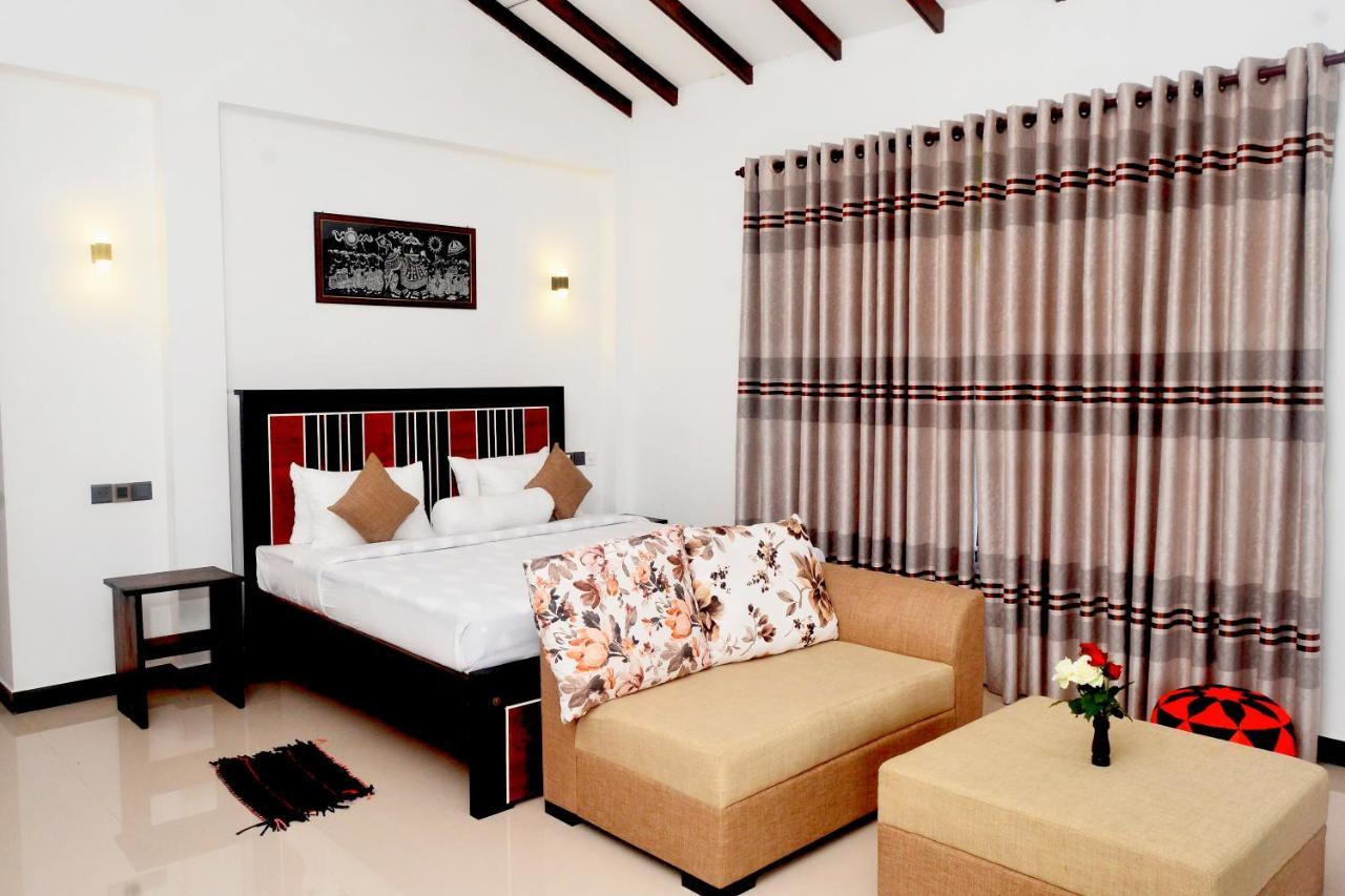 High Grade Ella Bed & Breakfast Екстериор снимка