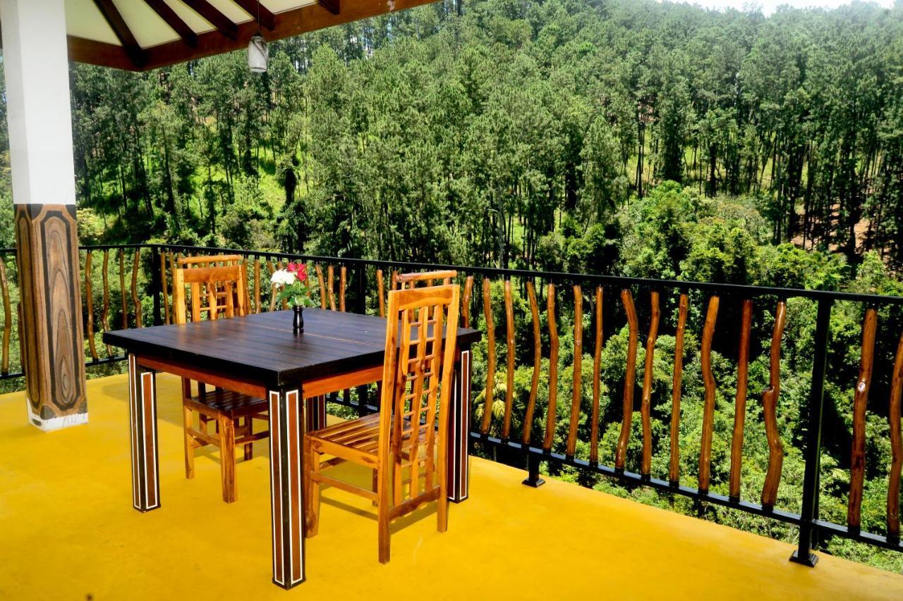 High Grade Ella Bed & Breakfast Екстериор снимка