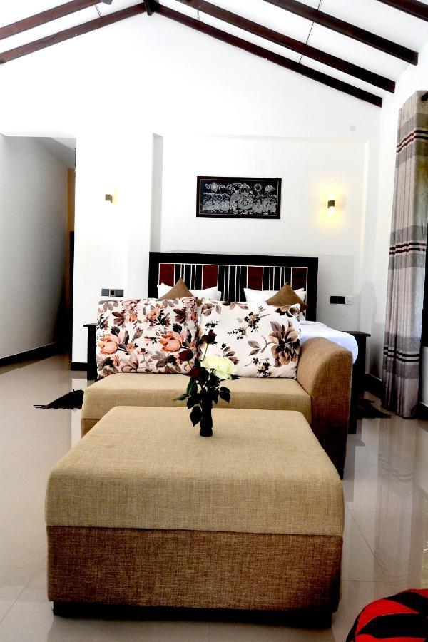 High Grade Ella Bed & Breakfast Екстериор снимка